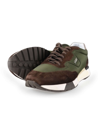 H32 Sneakers