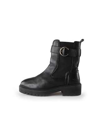 Chelsea boots