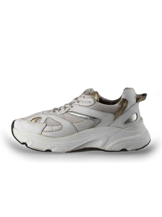 Omoda Sneakers
