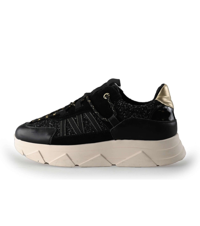 Tango Sneakers