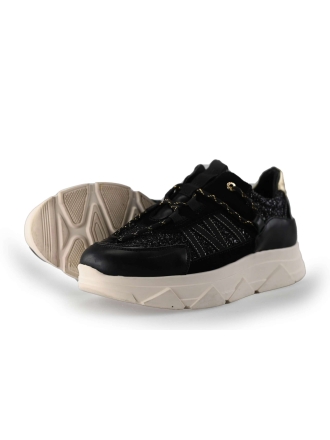 Tango Sneakers