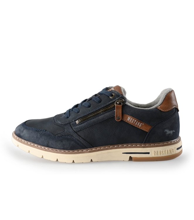 Mustang Sneakers