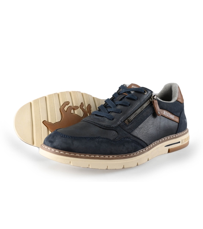 Mustang Sneakers