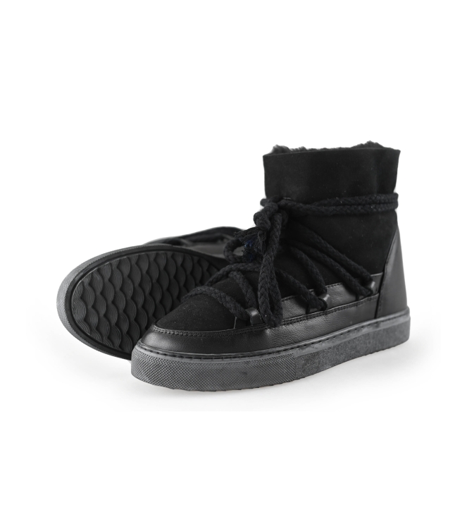 Inuikii Boots