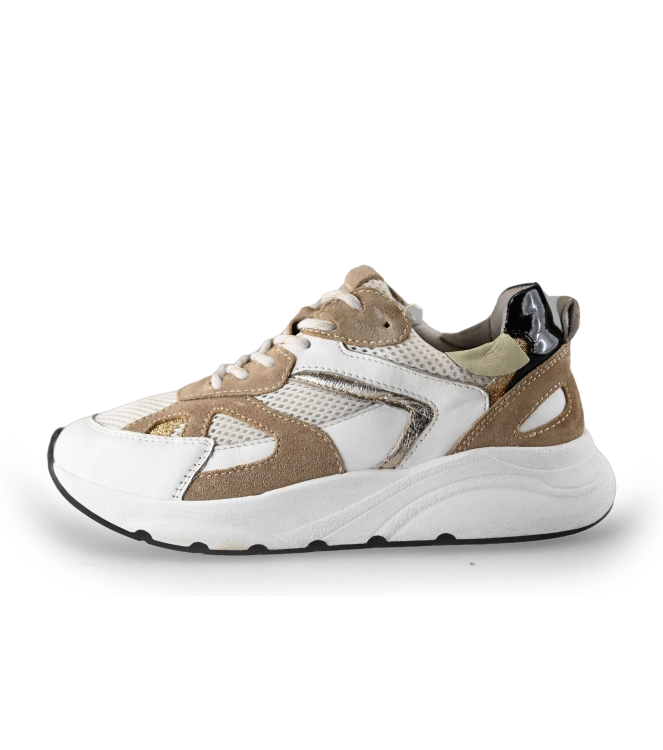 Omoda Sneakers