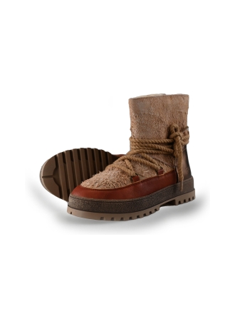 HIP Boots