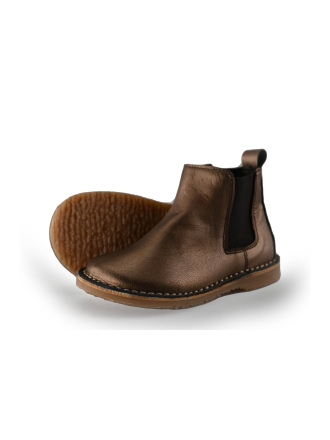 Chelsea boots