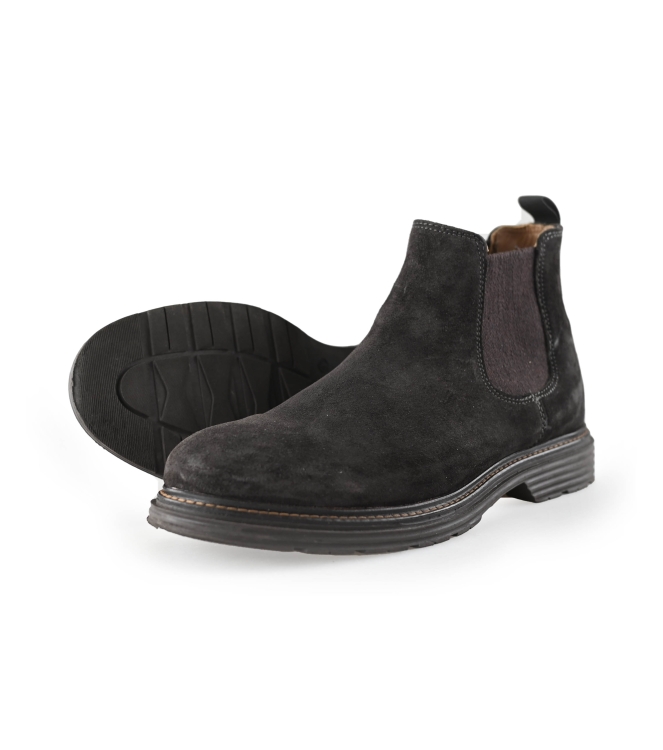 Cobago Chelsea boots