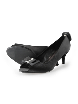 Nada Pumps