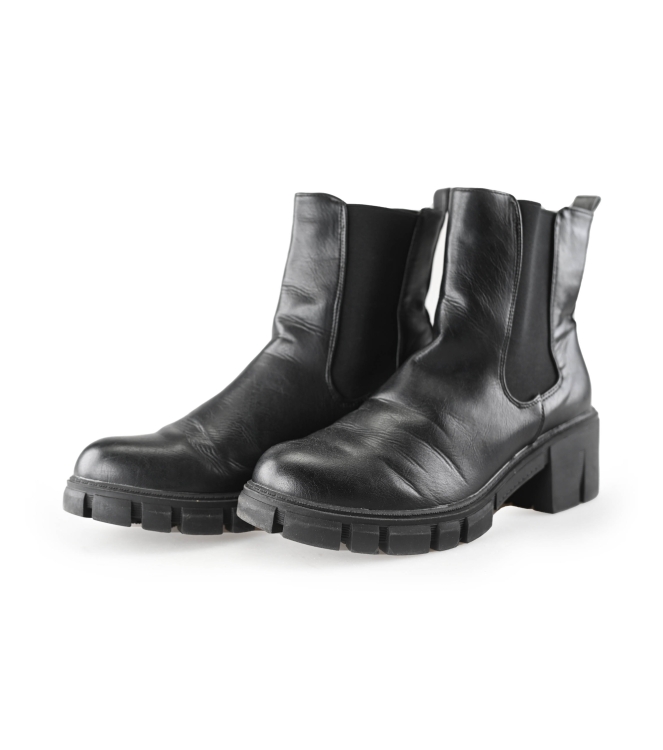 Sub55 Chelsea boots