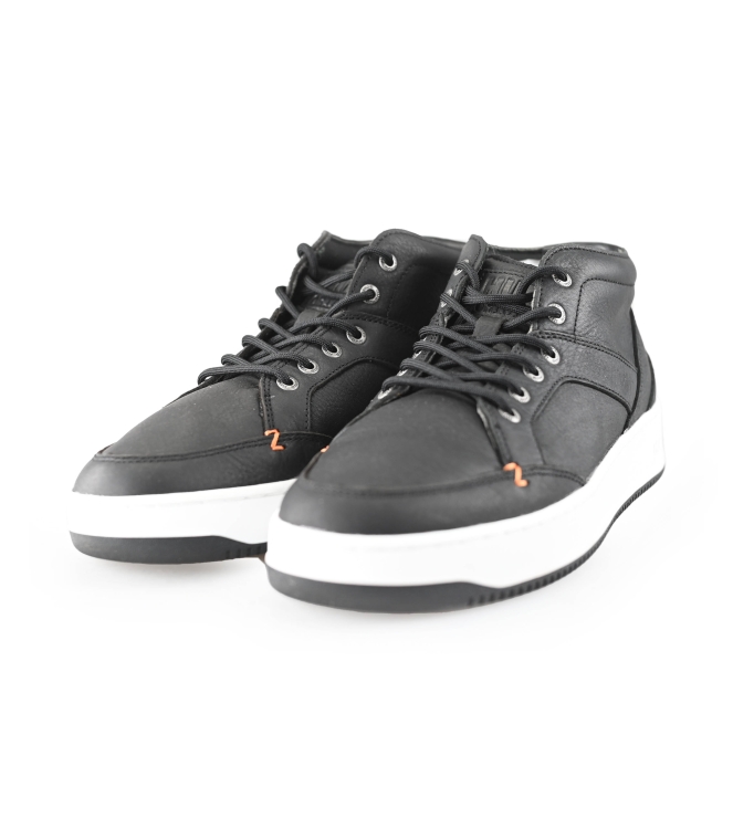 Hub Sneakers