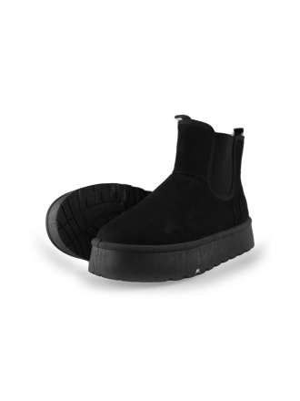 Claudia Ghizzani Chelsea boots