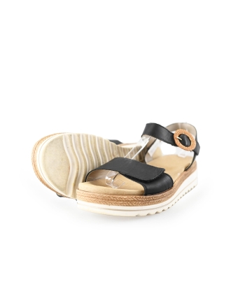 Remento Sandalen