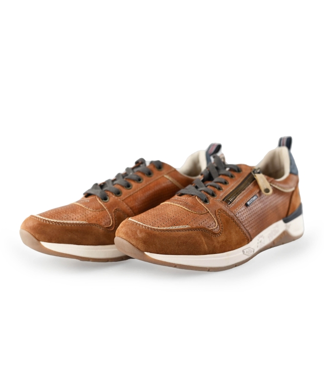 Mustang Sneakers