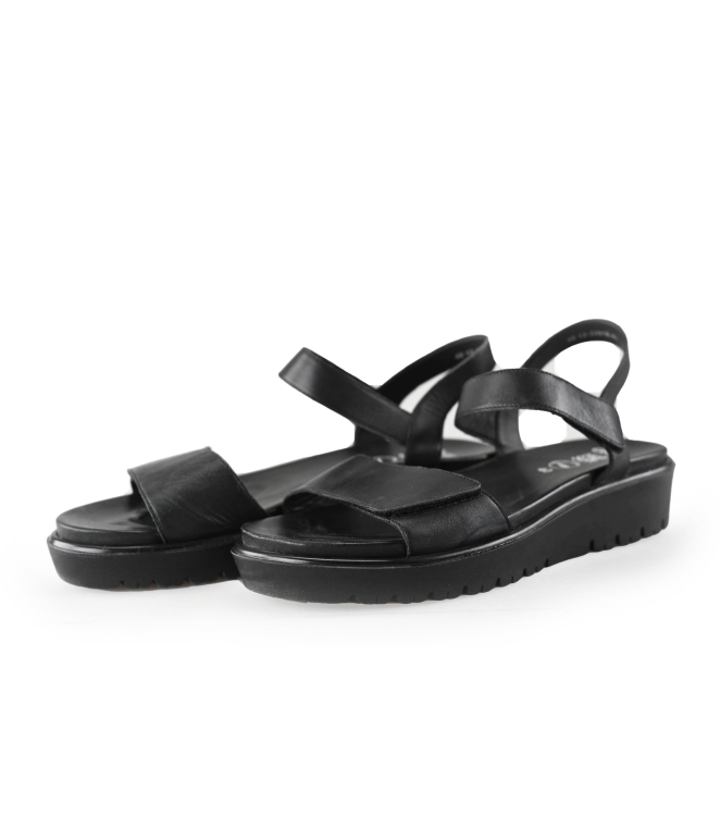 Ara Sandalen