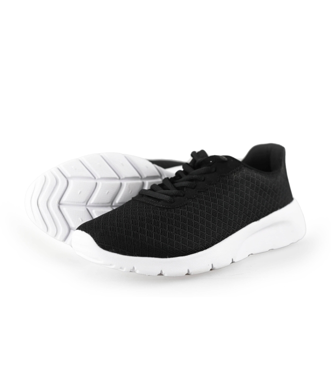 Osaga Sneakers