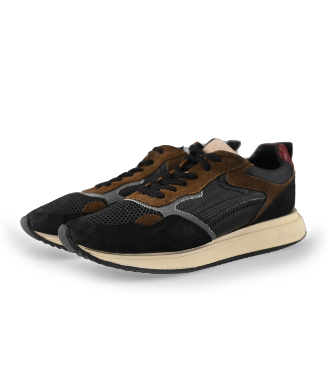 Sub55 Sneakers