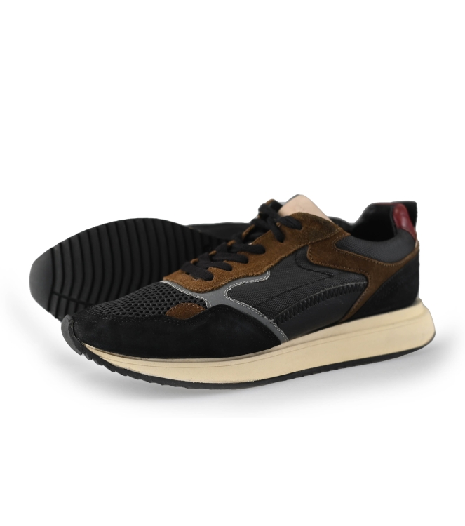 Sub55 Sneakers