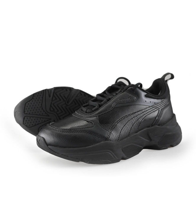 Puma Sneakers