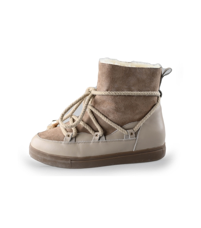 Sacha Boots