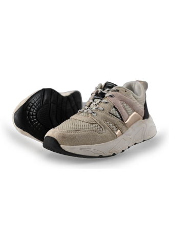 Sub55 Sneakers