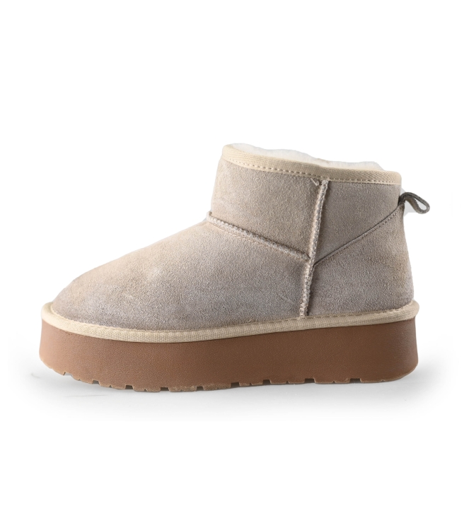 Sacha Boots