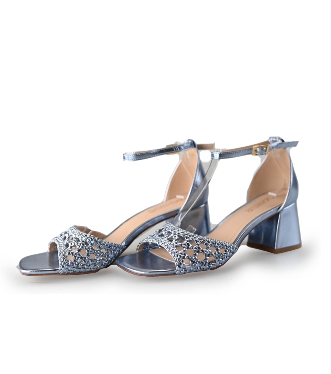 Signatura Sandalen
