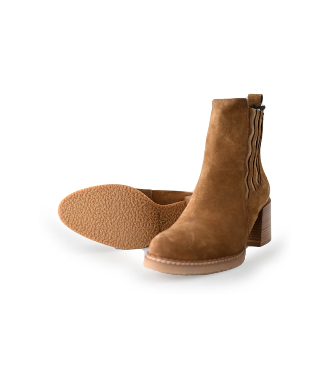 Viguera Chelsea boots