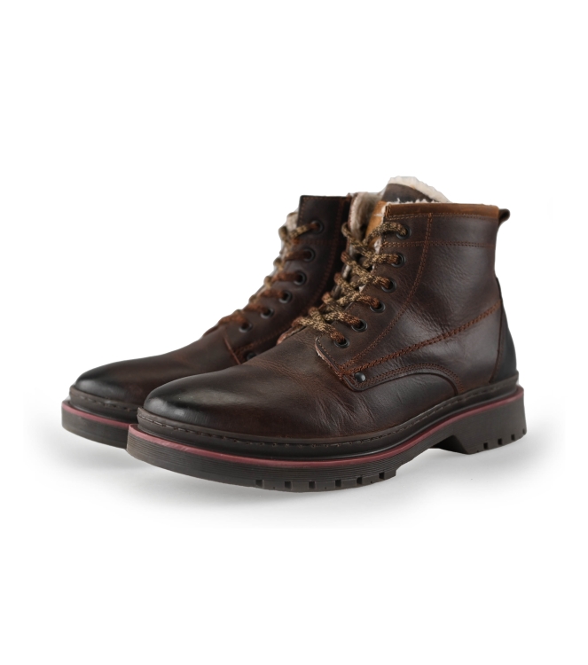 Outfielder Veterboots