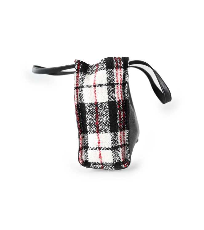 Rock & Rose Tas