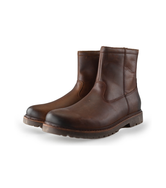 Outfielder Boots