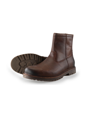 Outfielder Boots