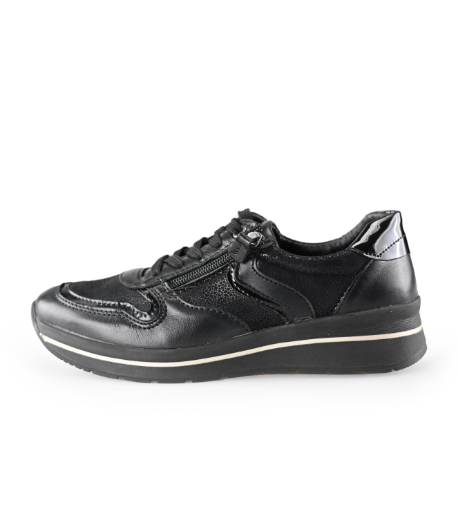 Feyn Sneakers