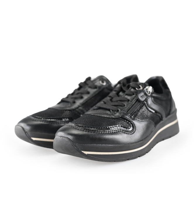 Feyn Sneakers