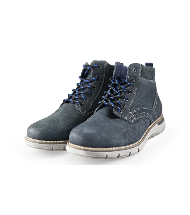 Outfielder Veterboots