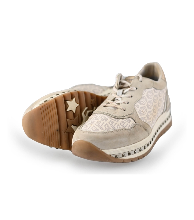 Mustang Sneakers