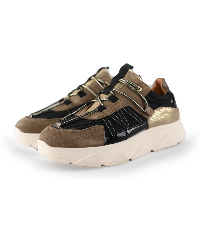 Tango Sneakers