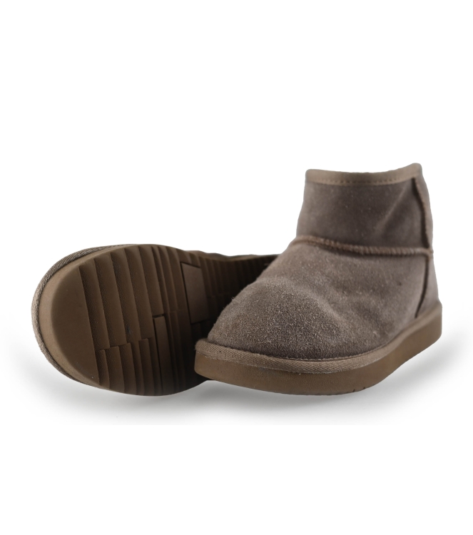 Omoda Boots