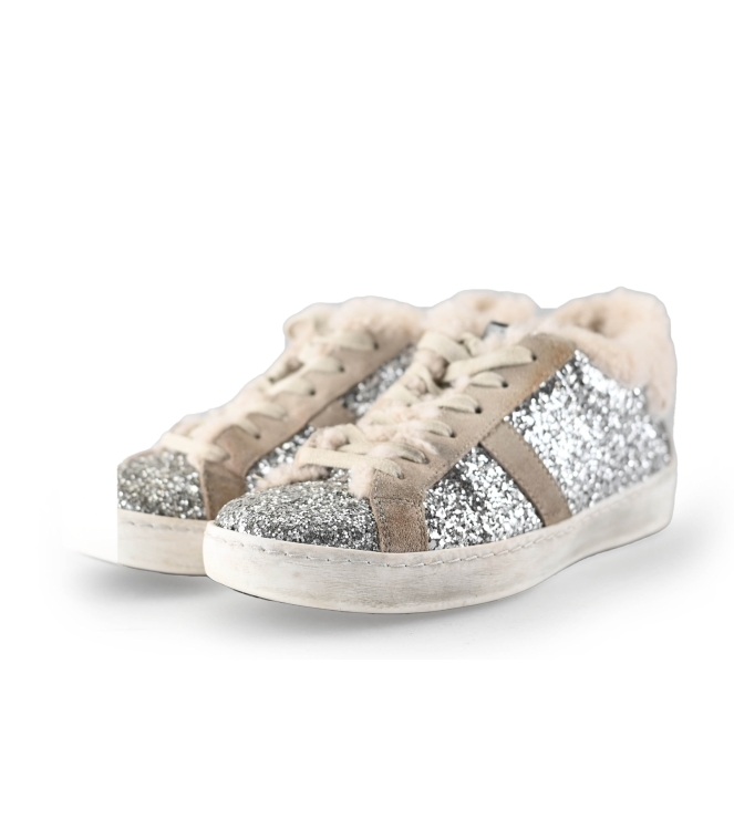 Toral Sneakers