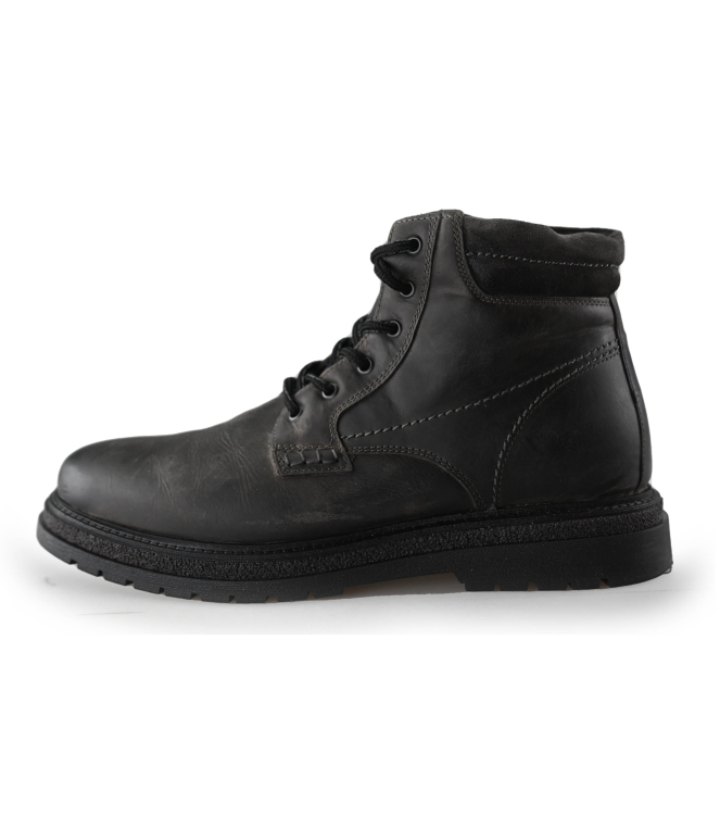Outfielder Veterboots