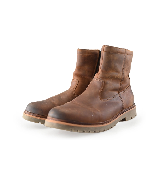 Outfielder Boots