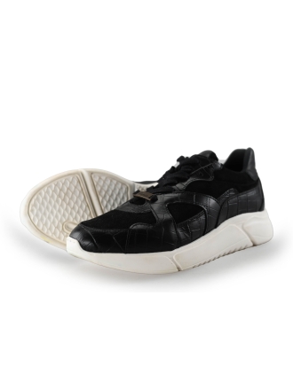 Norgz Sneakers