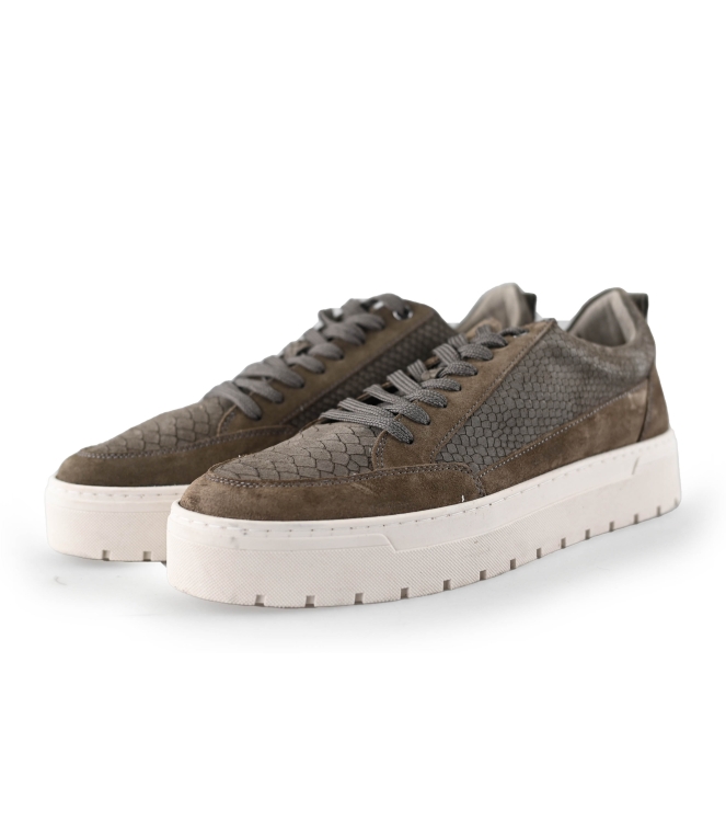 Off Sneakers