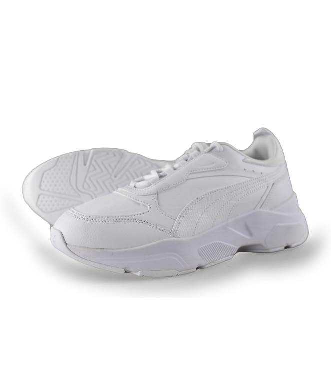 Puma Sneakers