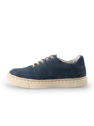 Travelin Sneakers