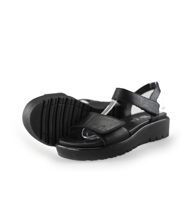 Ara Sandalen