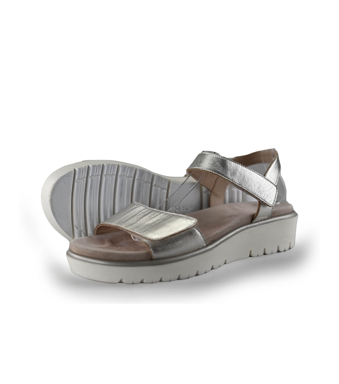 Ara Sandalen