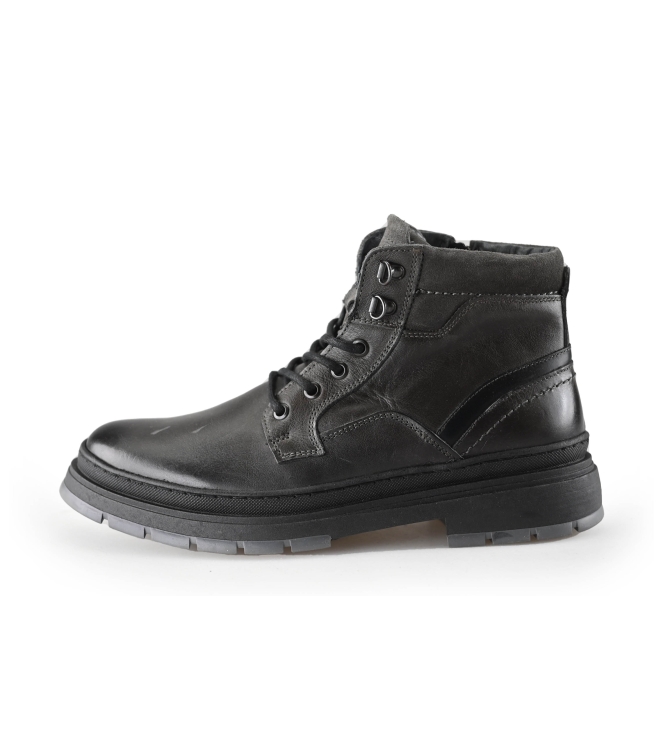 Outfielder Veterboots