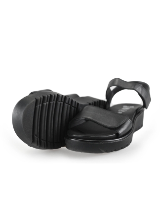 Ara Sandalen