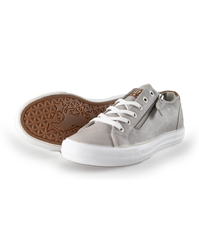 Mustang Sneakers